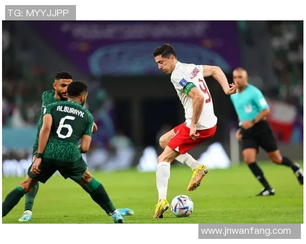 波兰足球领军球星引领国家队冲击欧洲赛场新辉煌